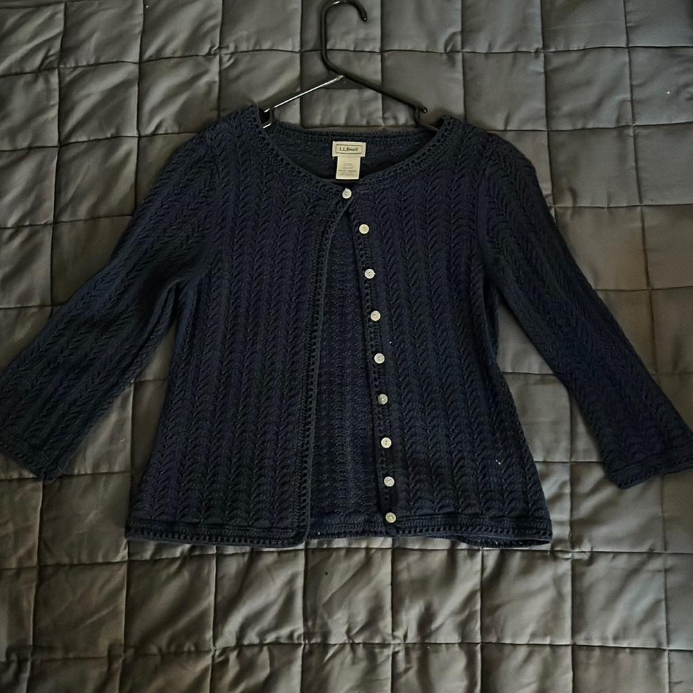 Navy LL Bean Cardiagn